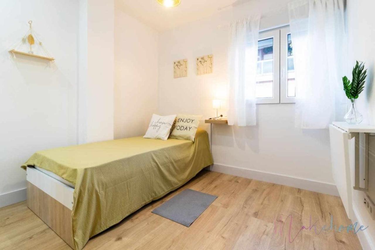 2 Apartamento En Estadio Sevilla 6 Plazas 3 Hab Y Metro Dış mekan fotoğraf